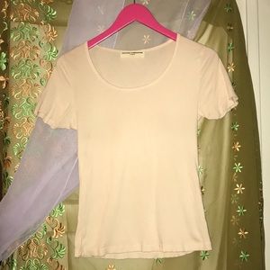 Scoop neck basic tee